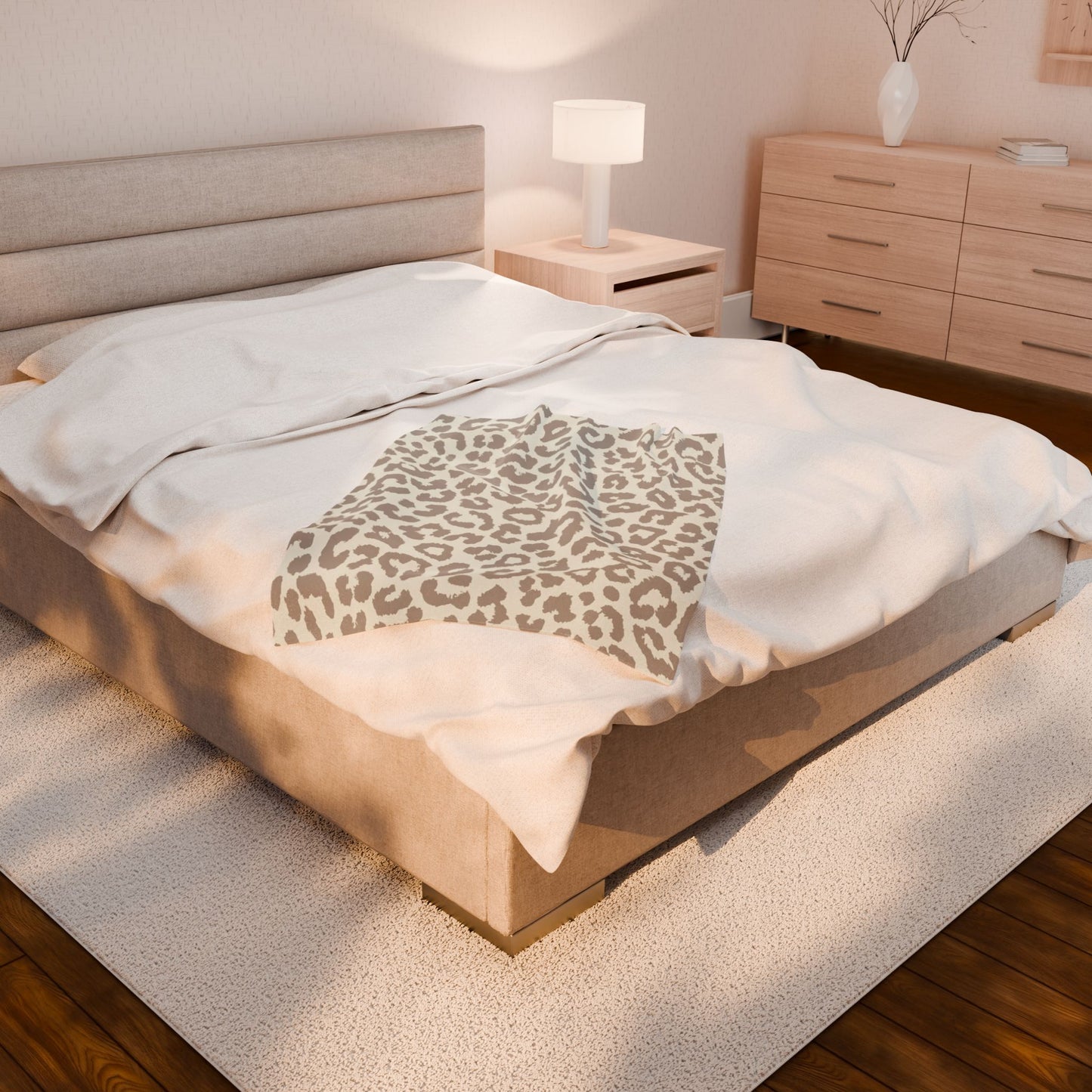 Beige Cheetah Print Velveteen Plush Blanket