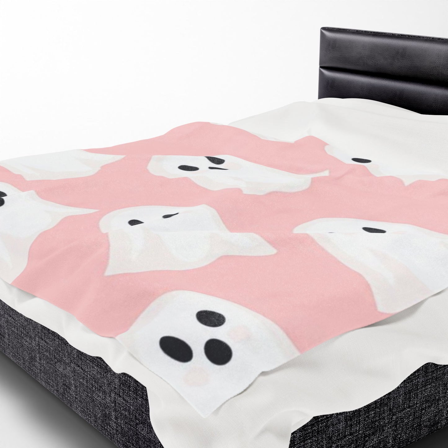 Cute Ghost Pattern Pink Velveteen Plush Blanket