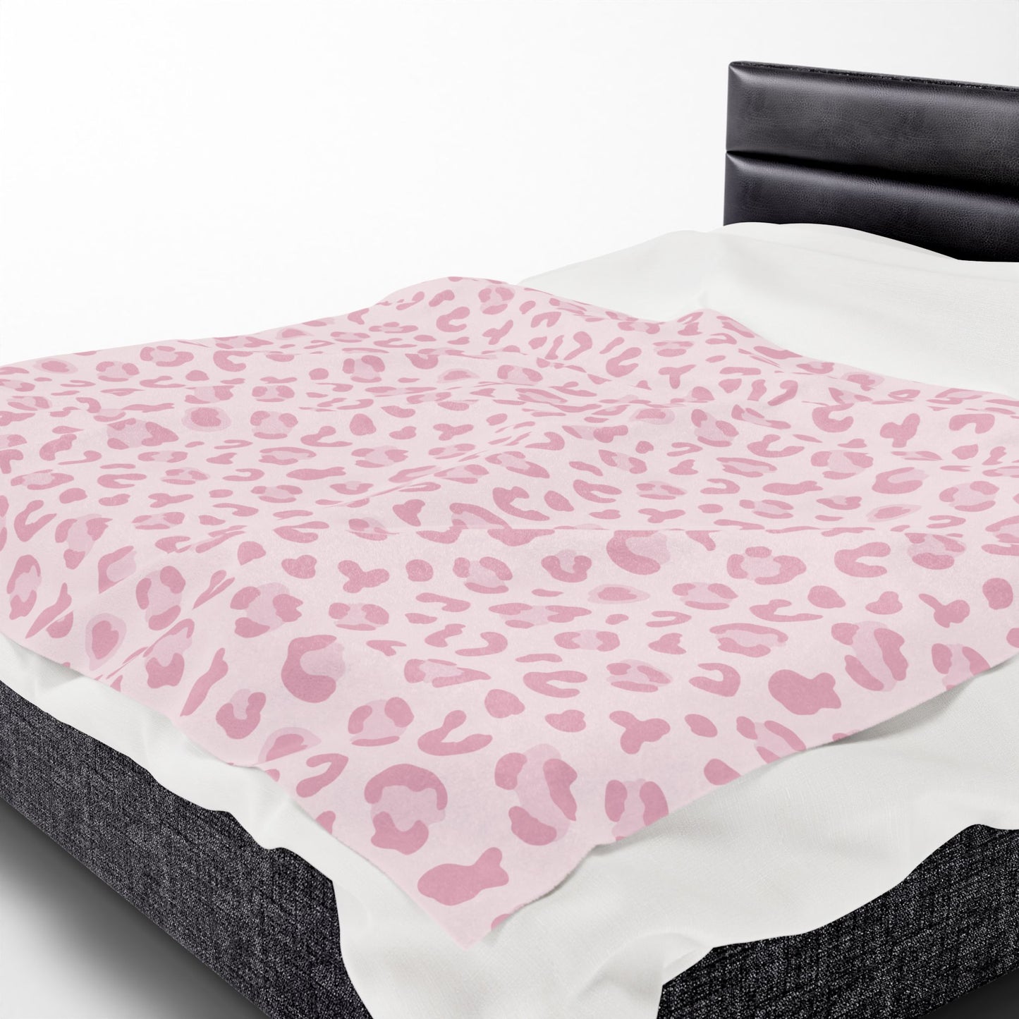 Pink Cheetah Velveteen Plush Blanket
