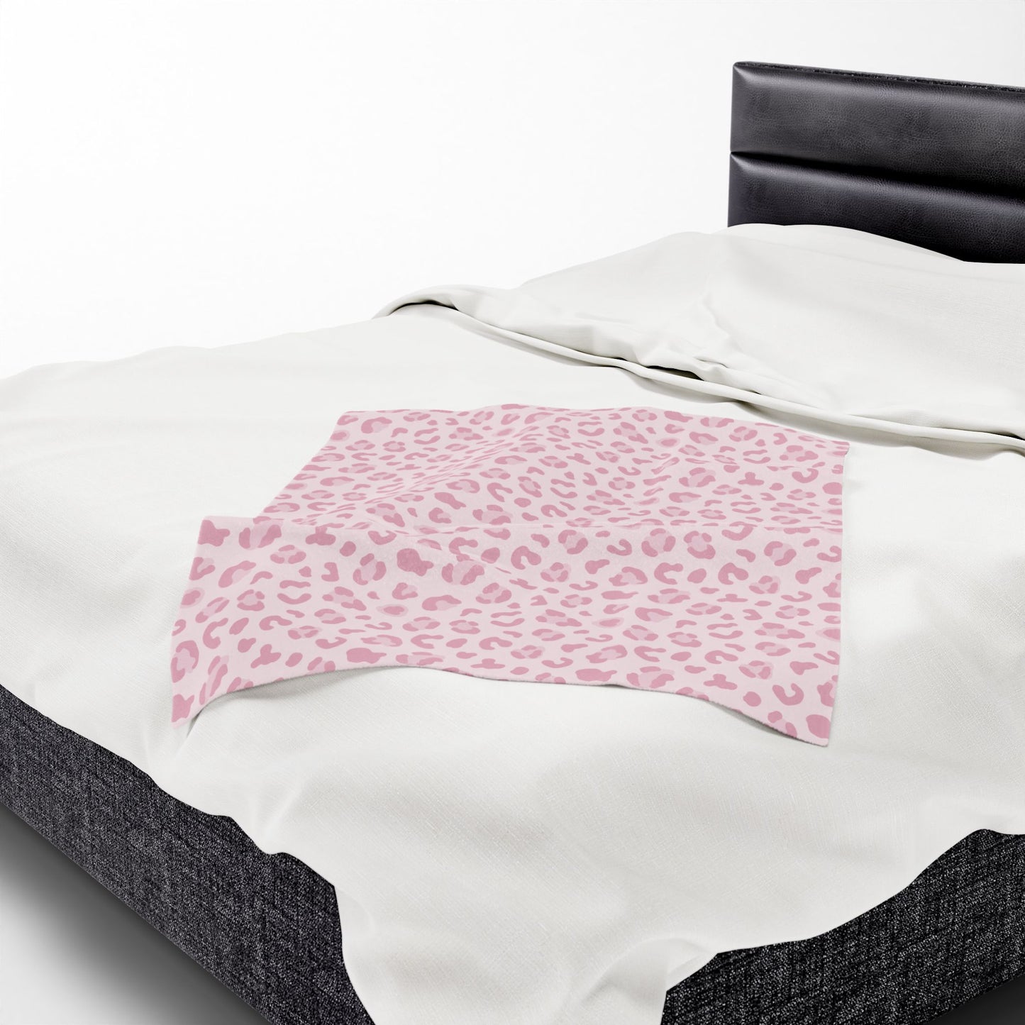 Pink Cheetah Velveteen Plush Blanket