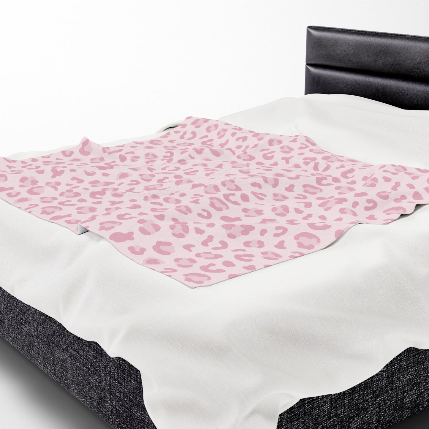 Pink Cheetah Velveteen Plush Blanket