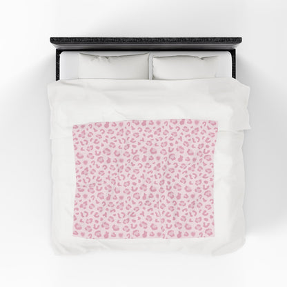 Pink Cheetah Velveteen Plush Blanket